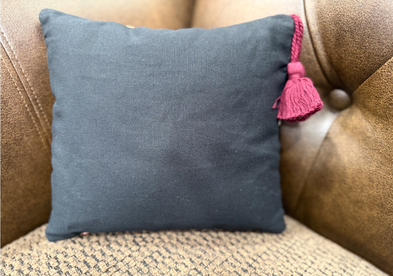 "Woman with a Fan" Decotative cushion - Image 4